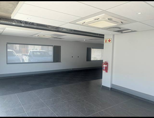 2,945M² WAREHOUSE TO LET IN BLACKHEATH INDUSTRIAL